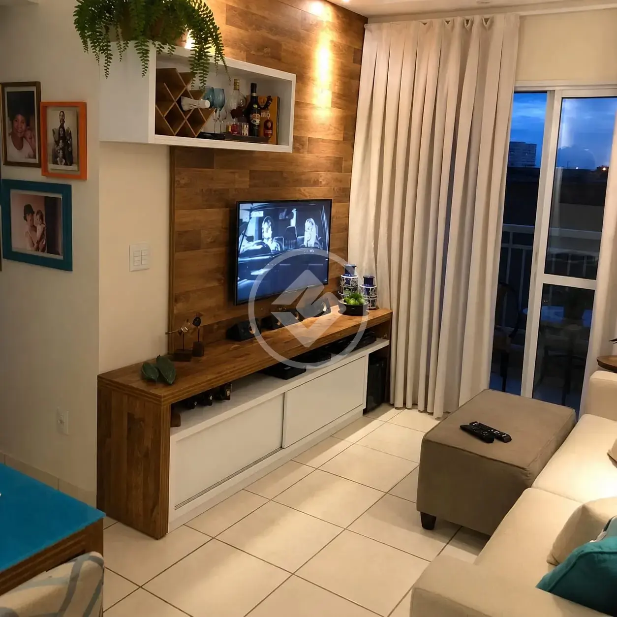 Apartamento 2 quartos no Jd Anhanguera – 4º andar com elevador e vista livre