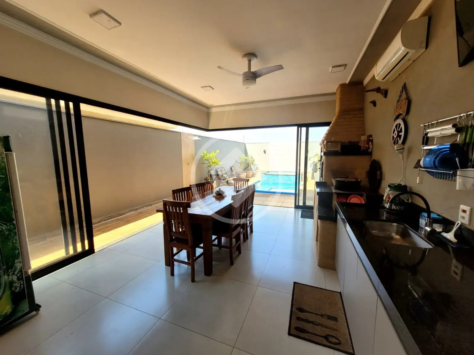 Casa 3 quartos no Ribeirânia, Ribeirão Preto — foto 3 de 6