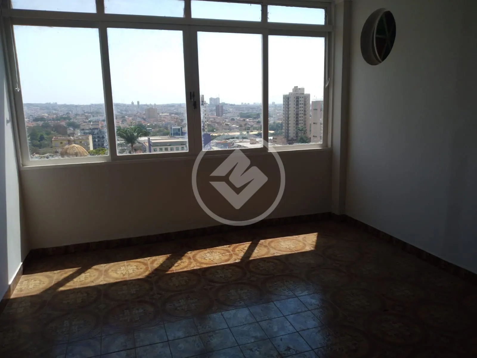 APARTAMENTO EDIFÍCIO DOS BANCÁRIOS - VILA SEIXAS