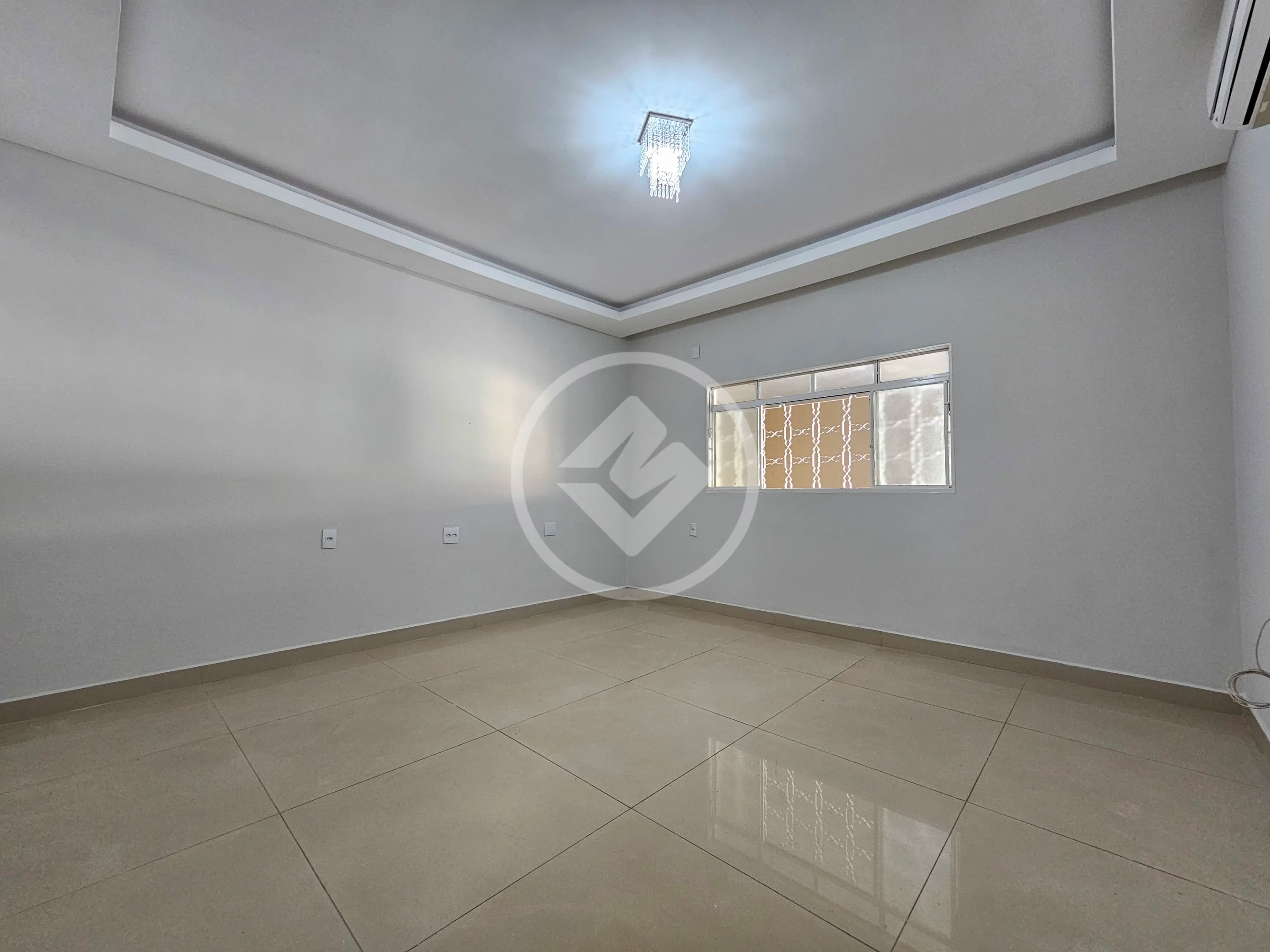 Casa de 209 m² disponível no bairro Vila Maria Luiza em Ribeirão Preto