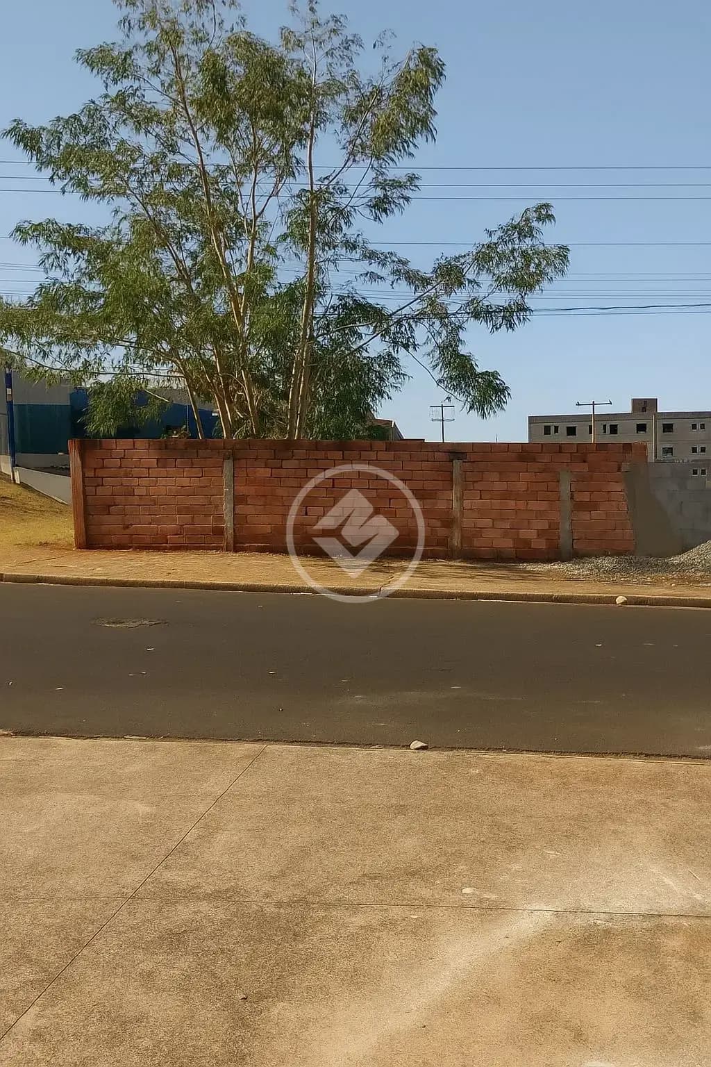 VENDO TERRENO NO PARQUE RIBEIRÃO