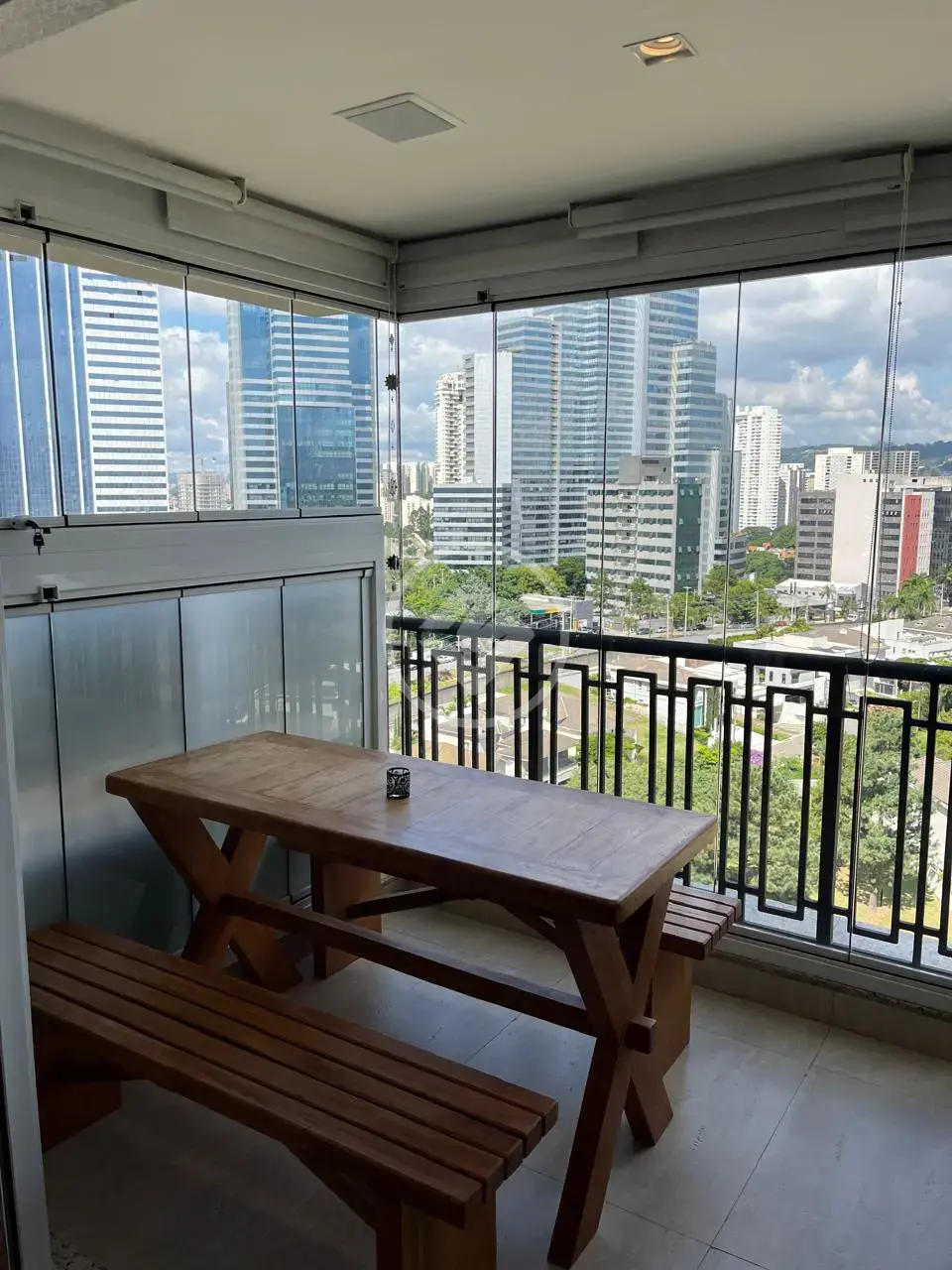 Apartamento Premium no Alpha Conde: Vista Incrível e Conforto Total!