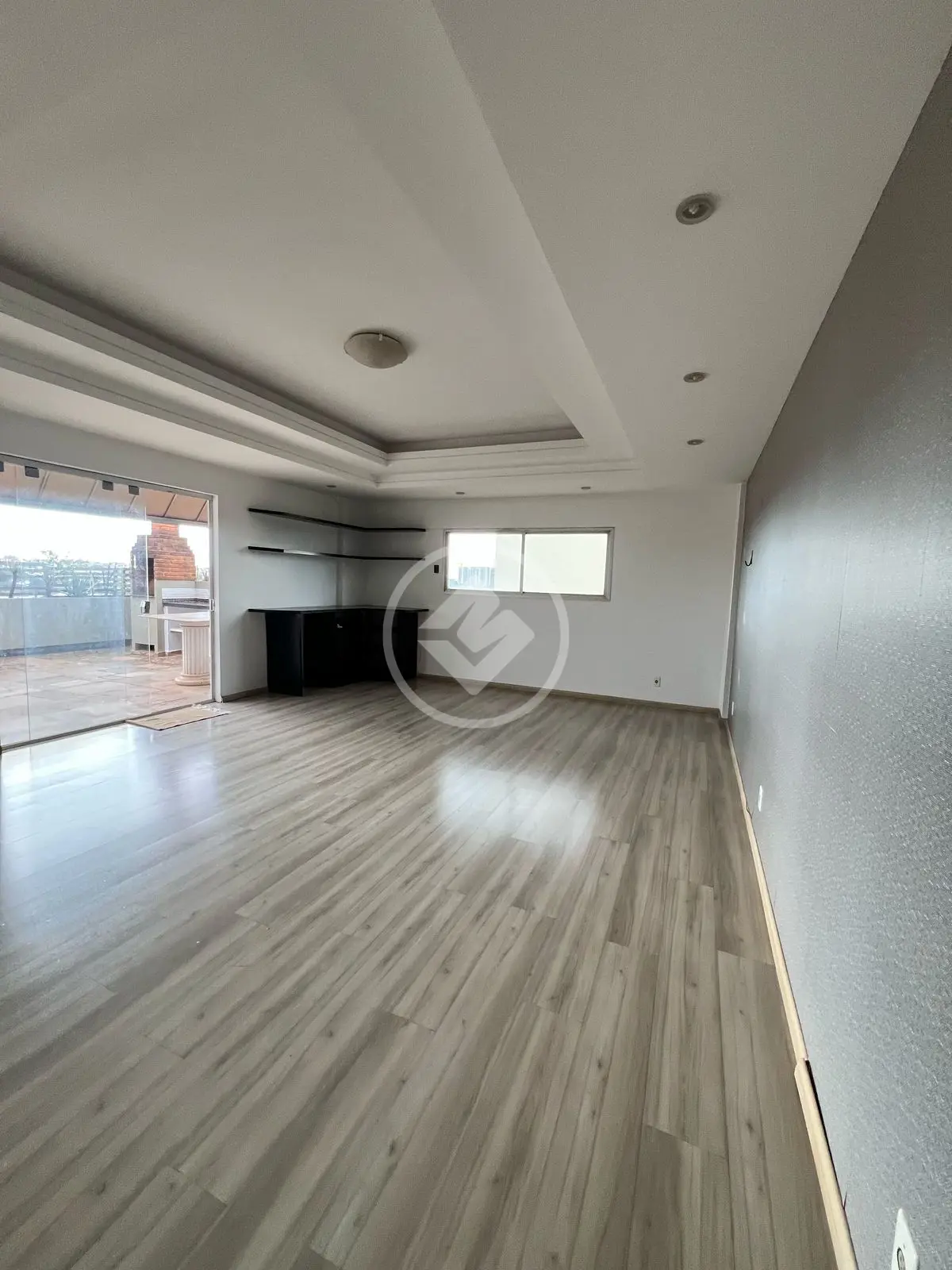 cobertura 300m²