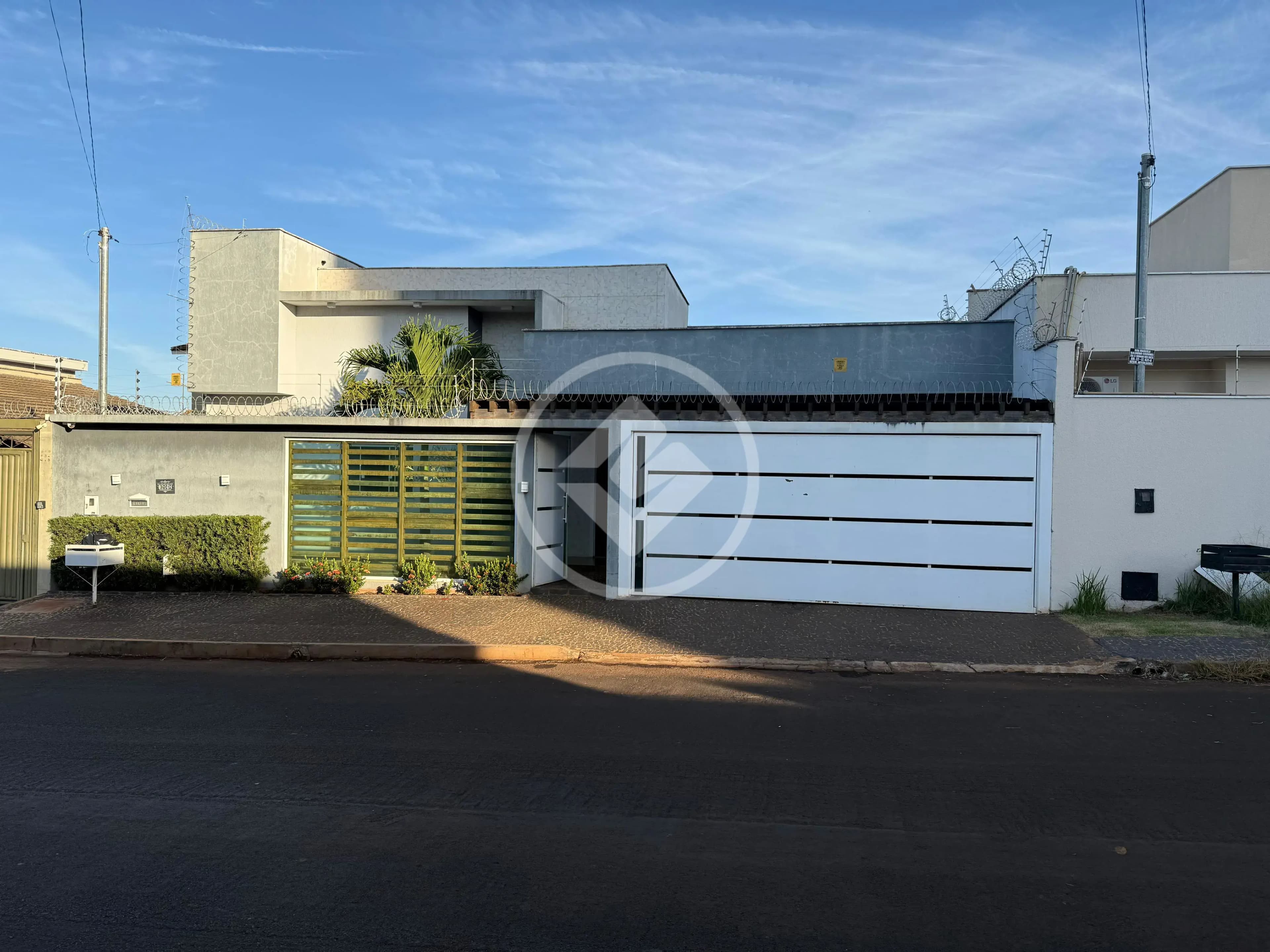 Casa / Residencial Interlagos