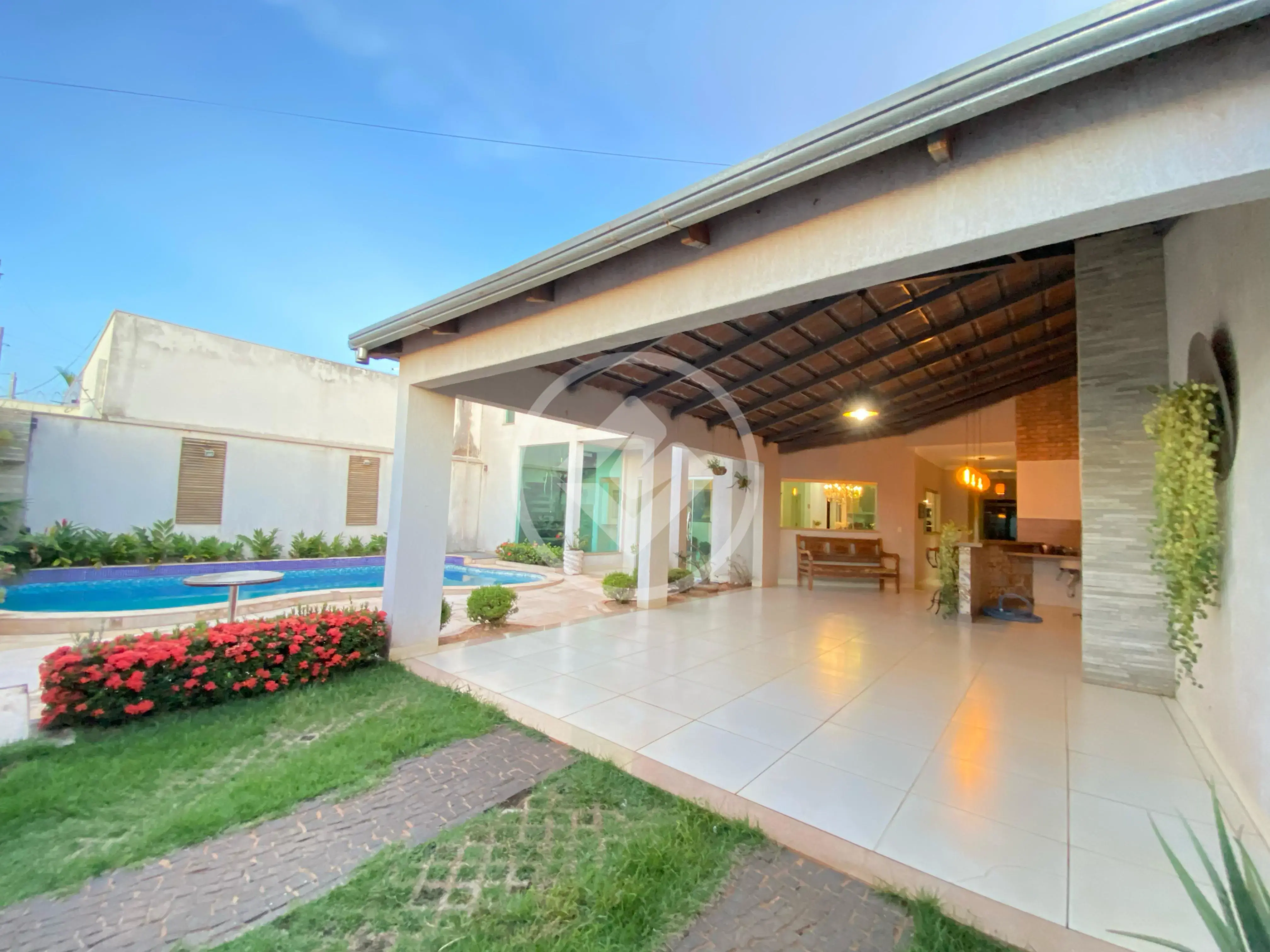 Sobrado / Residencial Gameleira 2
