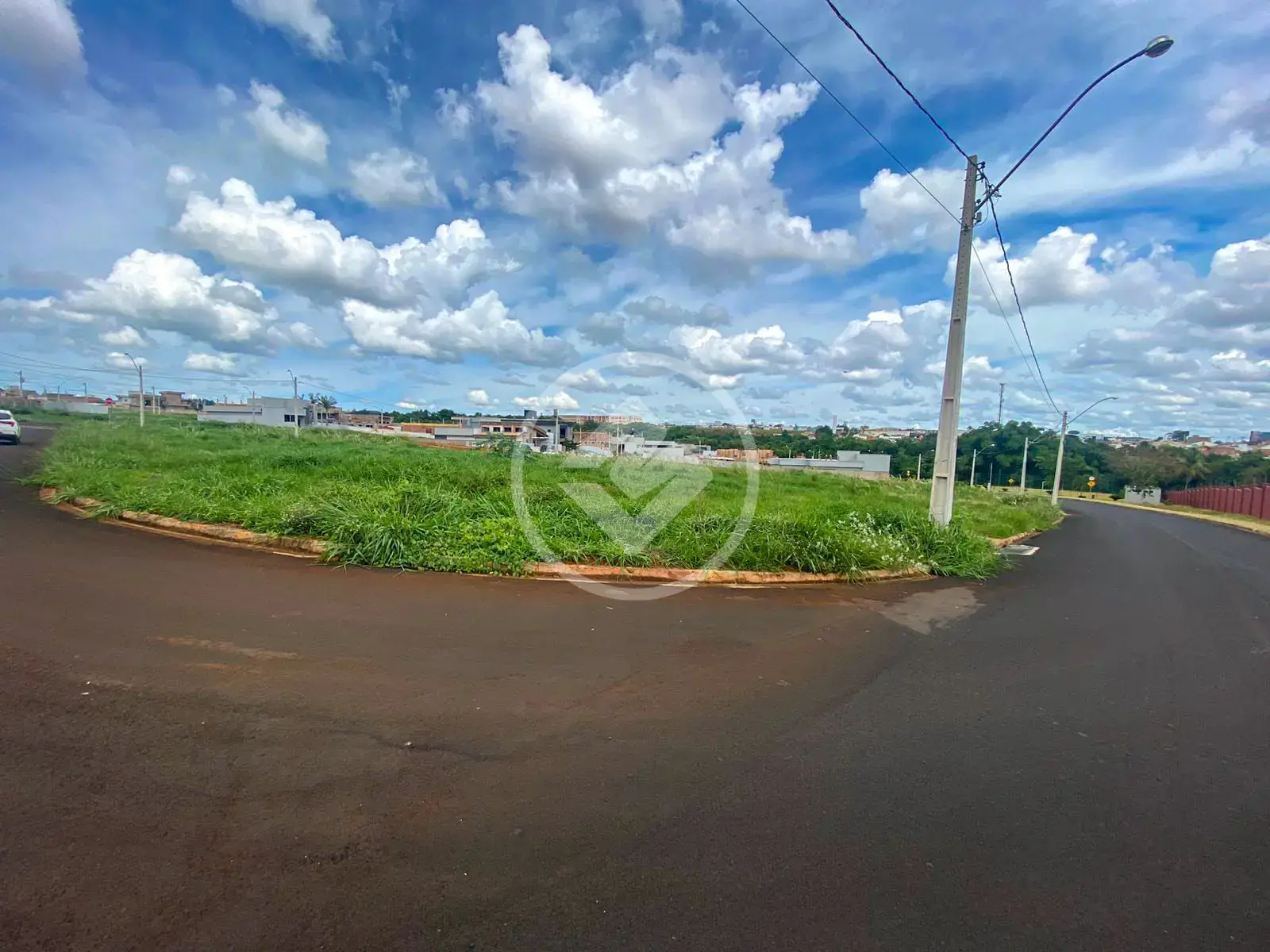 Terreno Condomínio Condomínio Vale das Araras, Rio Verde - GO — foto 1