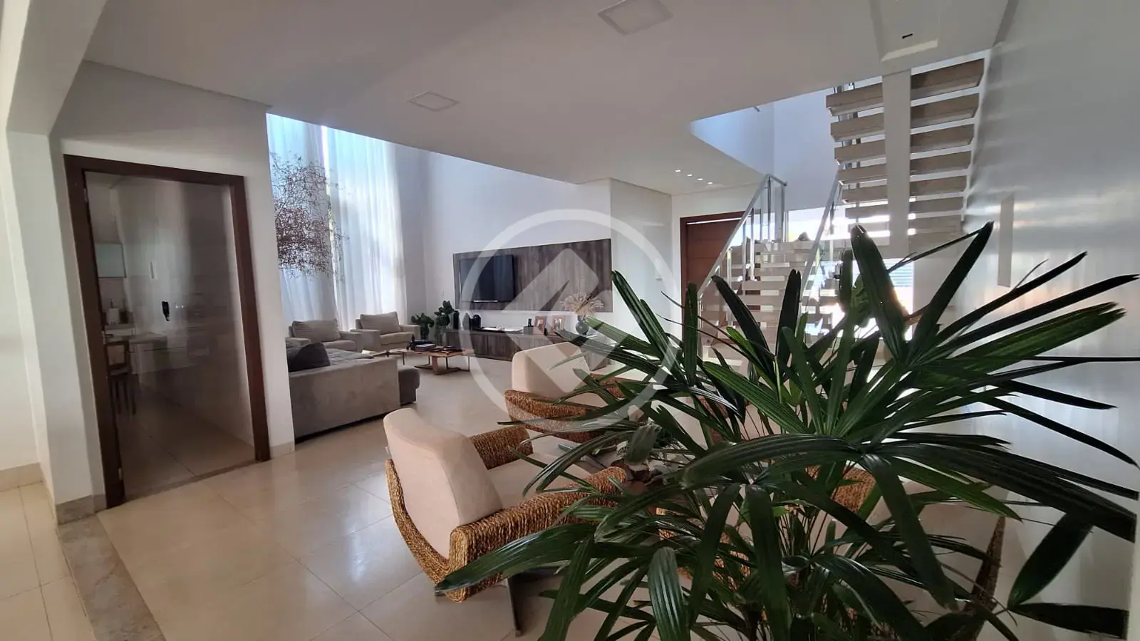 Sobrado 4 quartos no Residencial Tocantins, Rio Verde — foto 4 de 6
