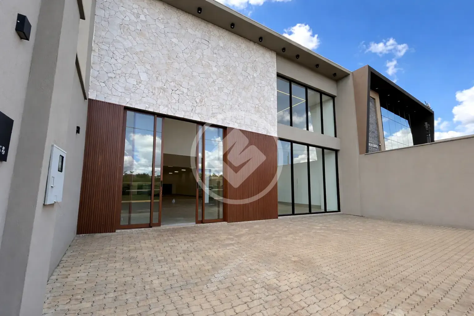 Sala Comercial Residencial Jardim Bougainville, Rio Verde - GO — foto 1