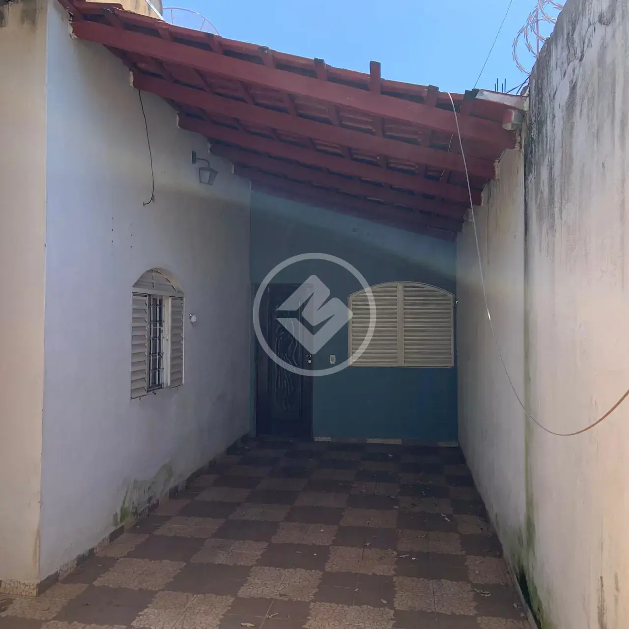 CASA Á VENDA / JARDIM NEVES