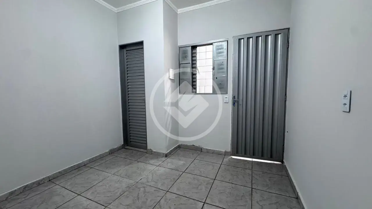Kitnet / Conjugado 1 quarto no Loteamento Gameleira, Rio Verde — foto 3 de 5