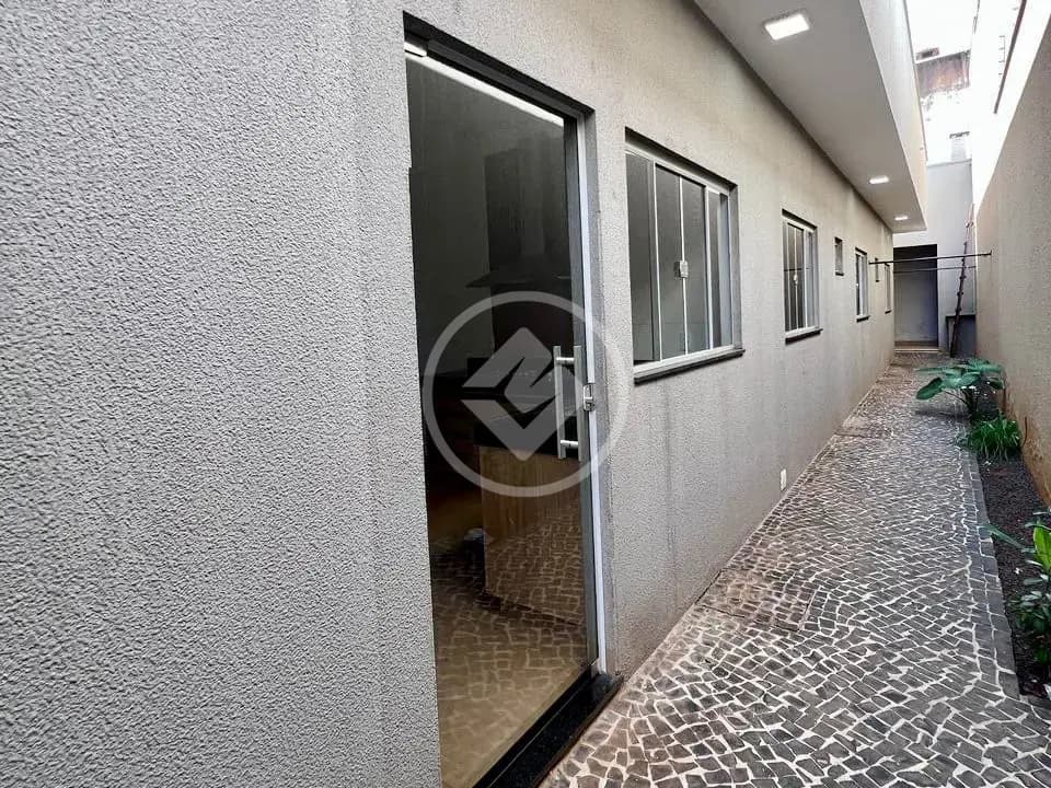 CASA Á VENDA / JARDIM PRESIDENTE