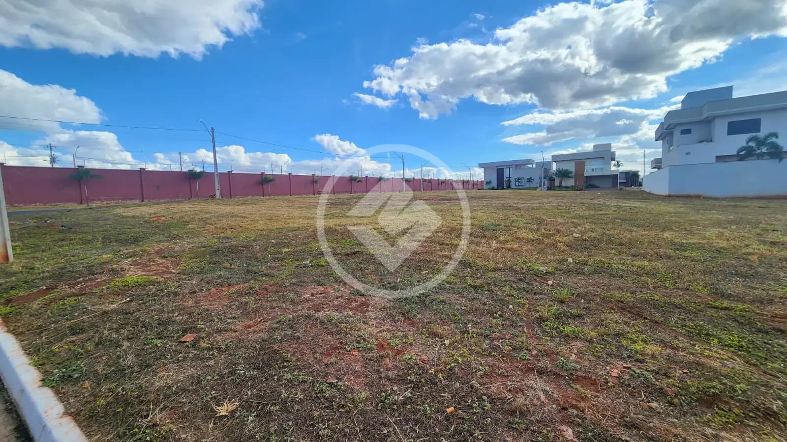 Terreno Condomínio Condomínio Vale das Araras, Rio Verde - GO — foto 1