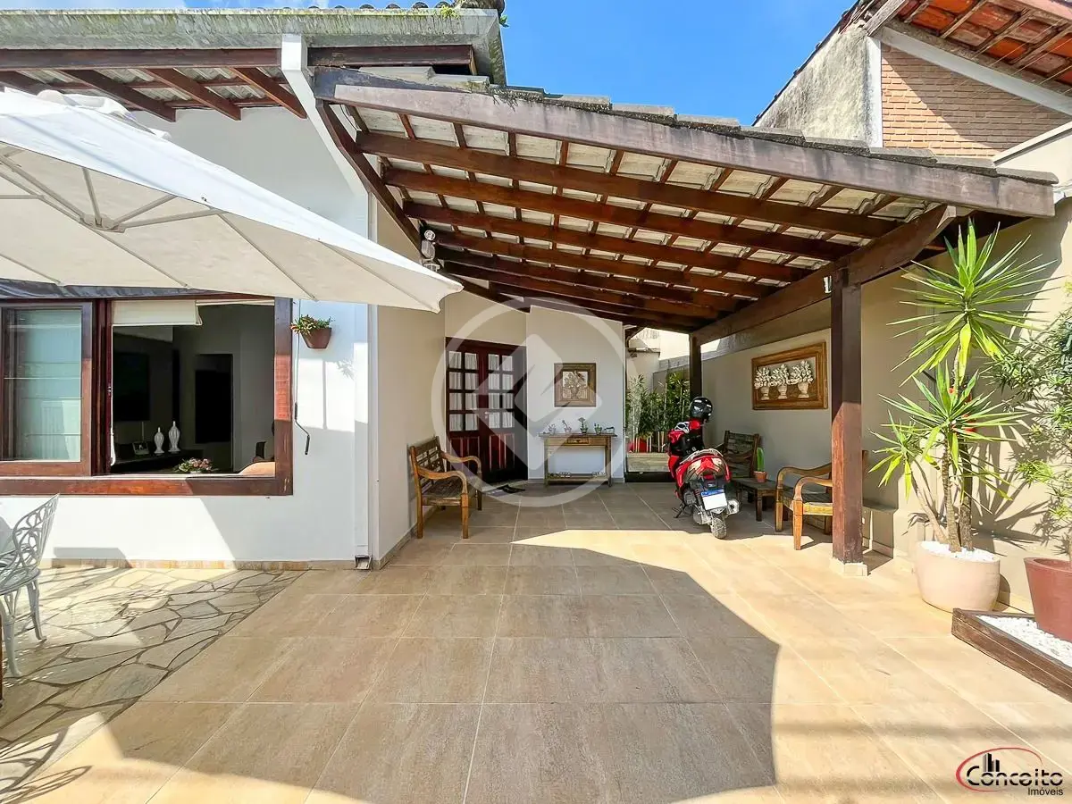 Casa 3 quartos no Perequê-Acu, Ubatuba — foto 2 de 6