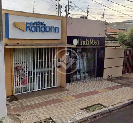 Dois salões Comercial