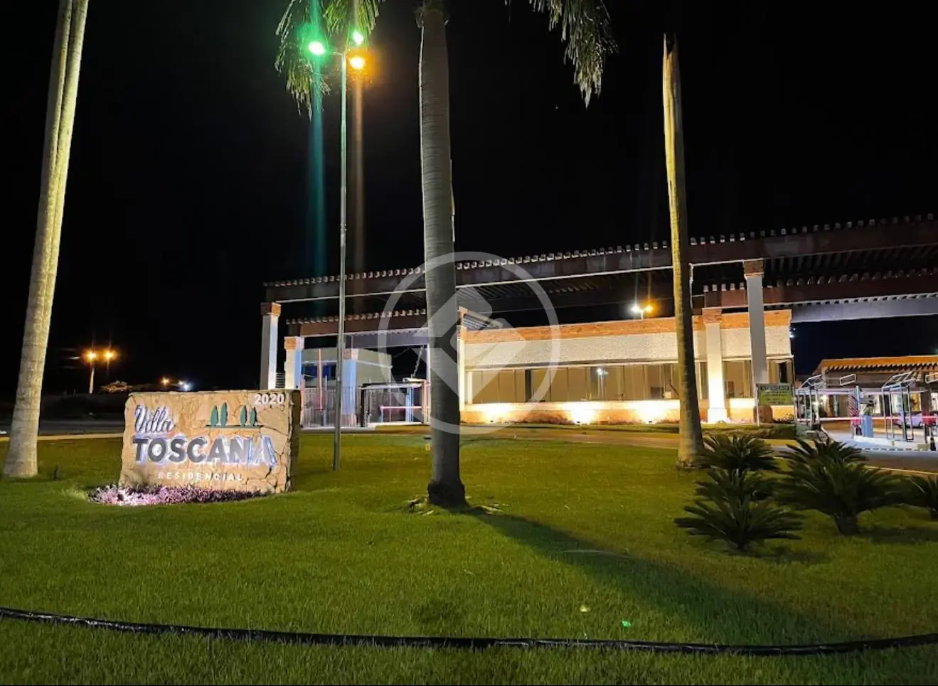 Terreno Condomínio Residencial Villa Toscana, Rondonópolis - MT — foto 1
