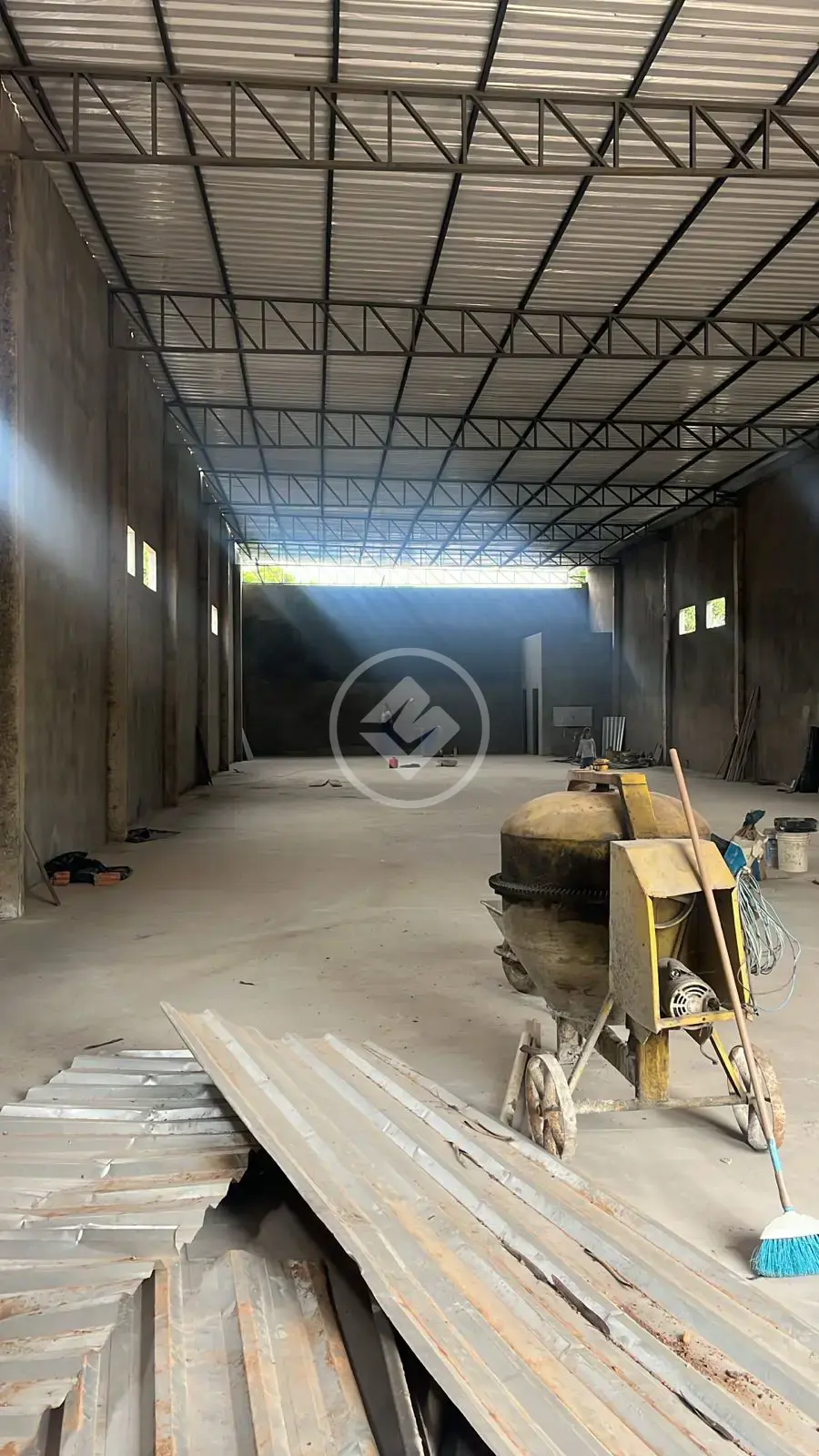LOCAÇÃO – BARRACÃO COMERCIAL