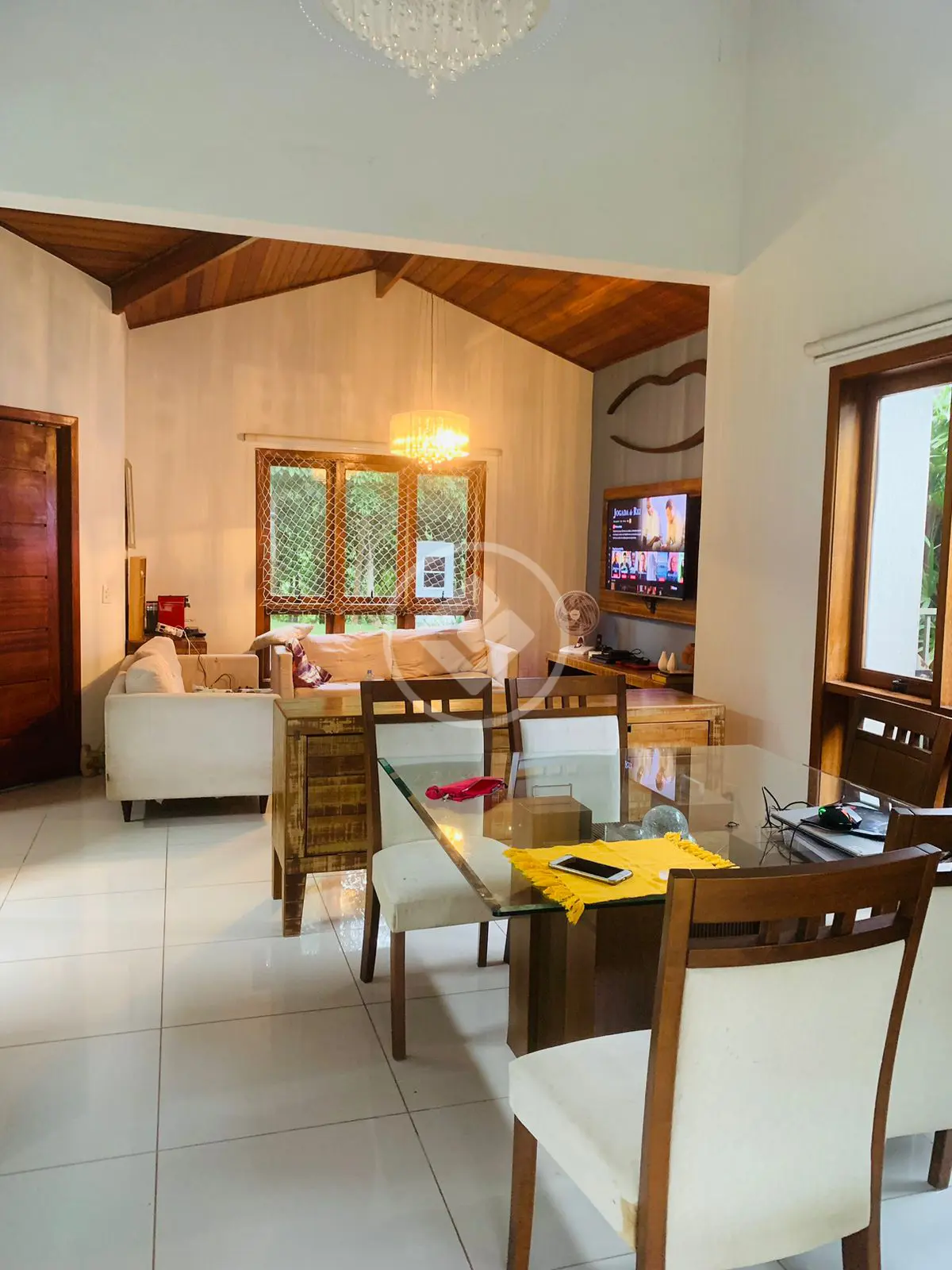 Vendo linda Casa em Cotia com 3 quartos em frente a uma área de preservação - km28 Raposo Tavares