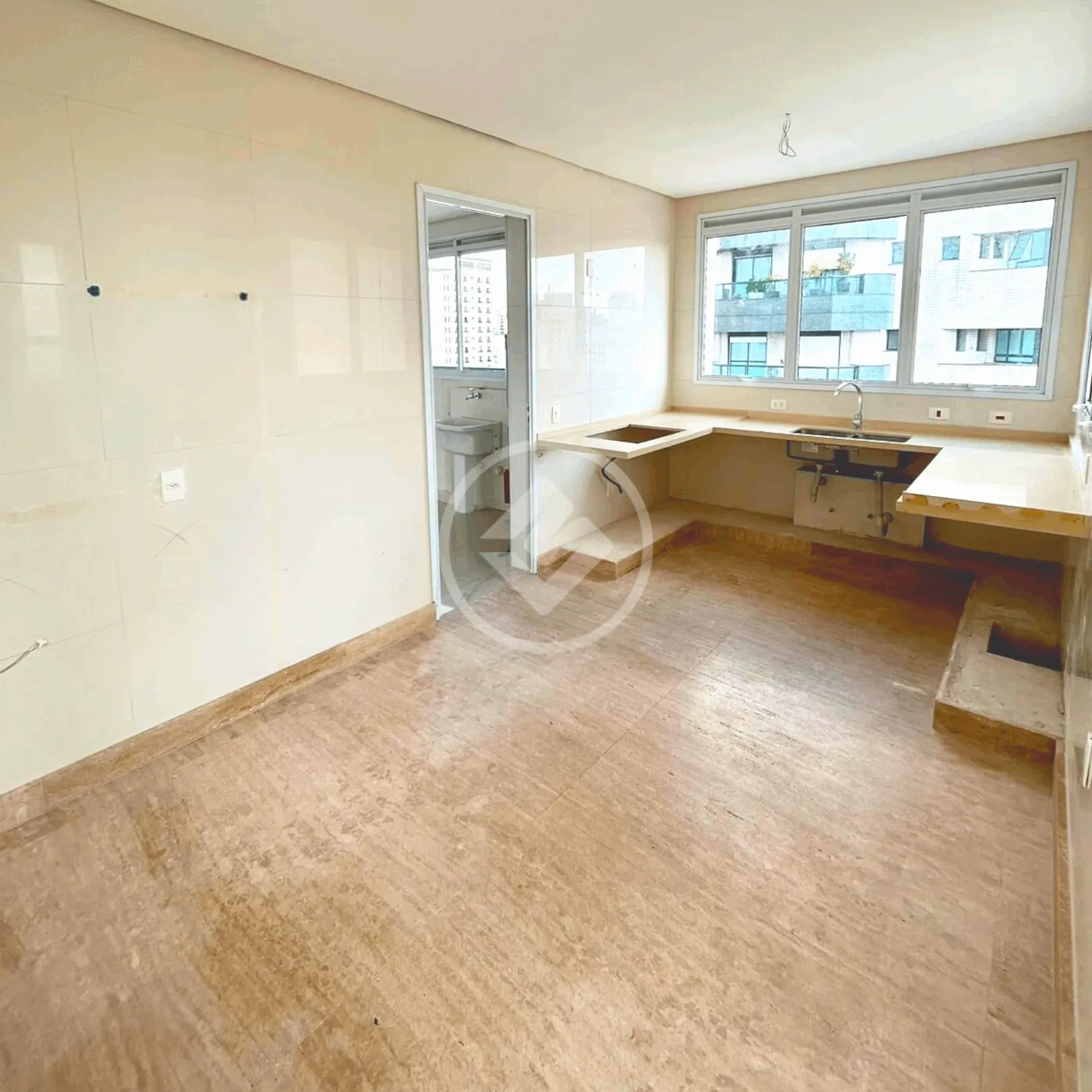 Apartamento 3 quartos no Moema, São Paulo — foto 4 de 6