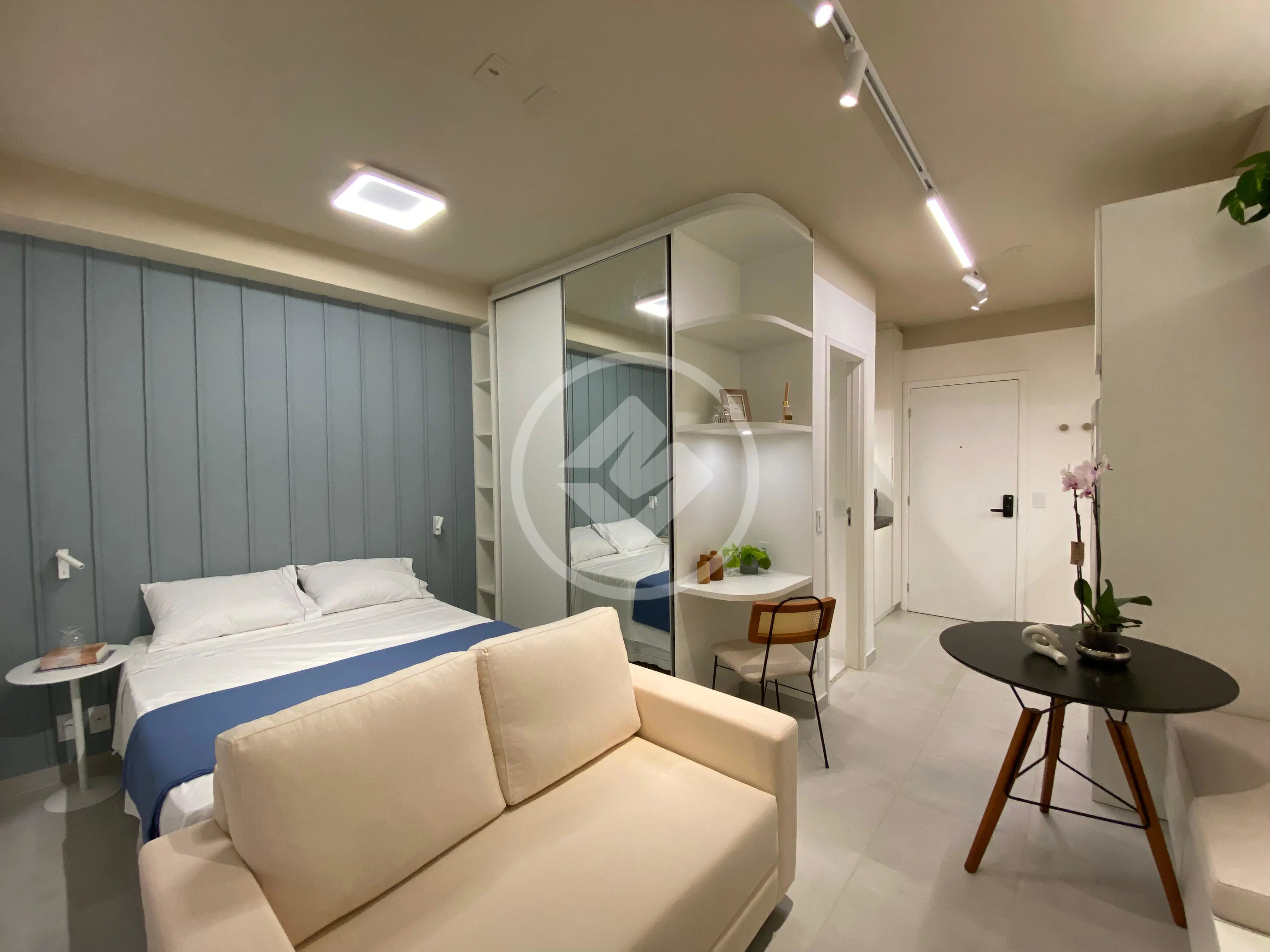 Apartamento Studio á venda na Vila Olímpia mobiliado e decorado