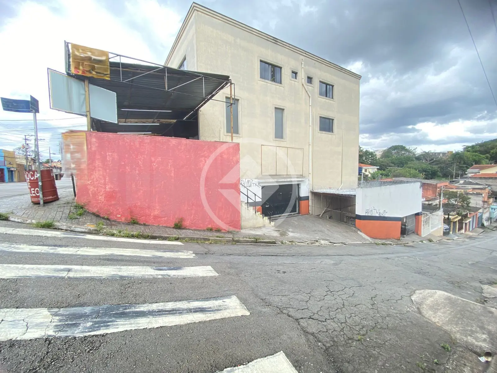 Prédio 8 quartos no Vila Butantã, São Paulo — foto 4 de 6