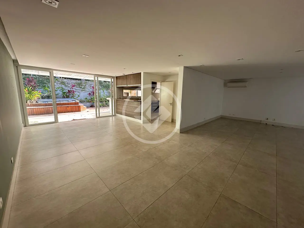 Casa em Condomínio a venda no Alto da Boa Vista, 4 dormitórios, 4 vagas