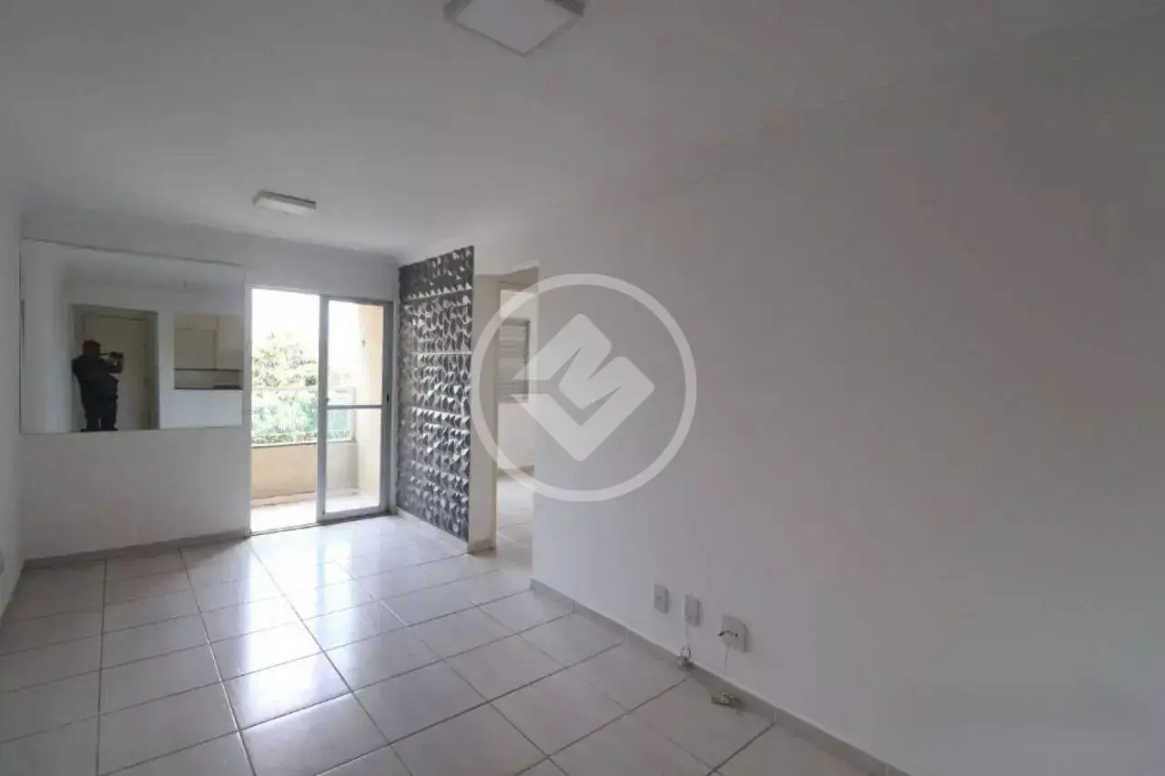 Vendo apartamento 2 dormitórios com vaga - Morumbi