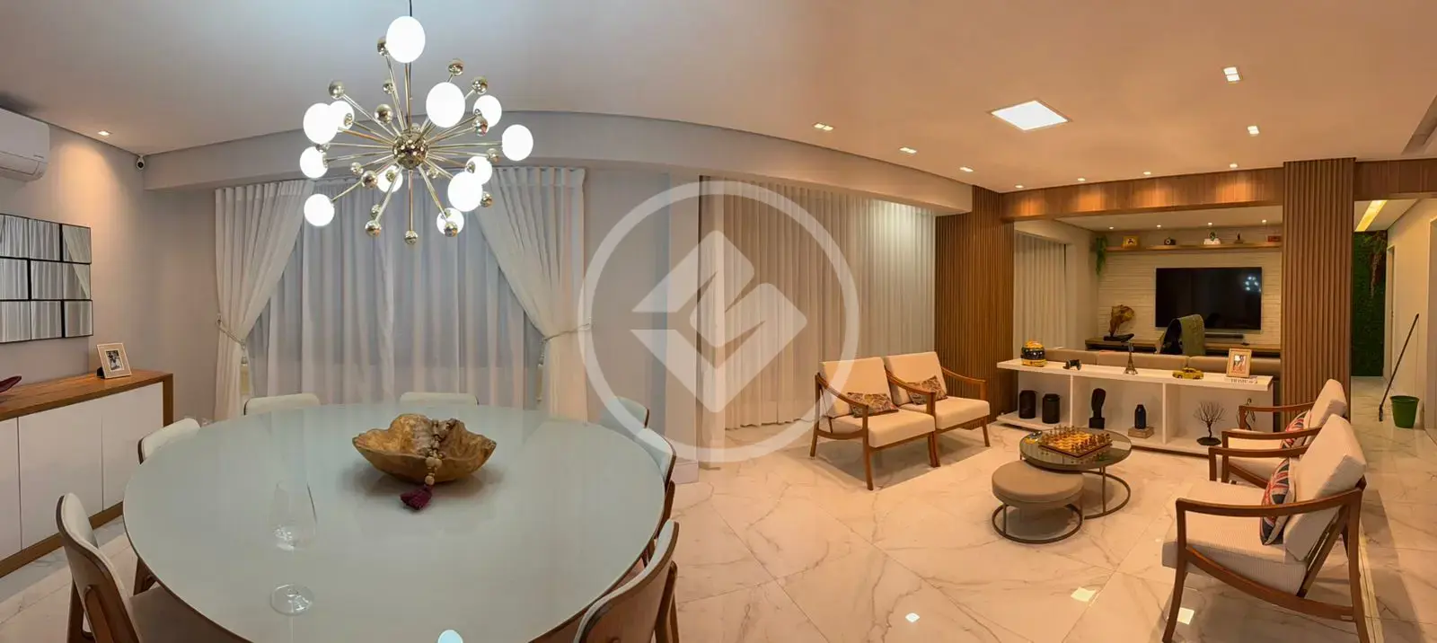 Apartamento todo reformado e mobiliado na Vila Andrade Zona Zul de SP com 150m2 - 4 vagas e 3 dormitórios