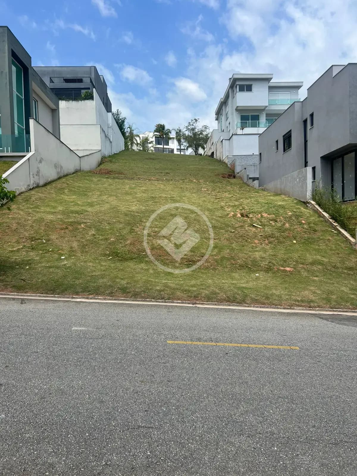 Terreno Condomínio Alphaville, Santana de Parnaíba - SP — foto 1