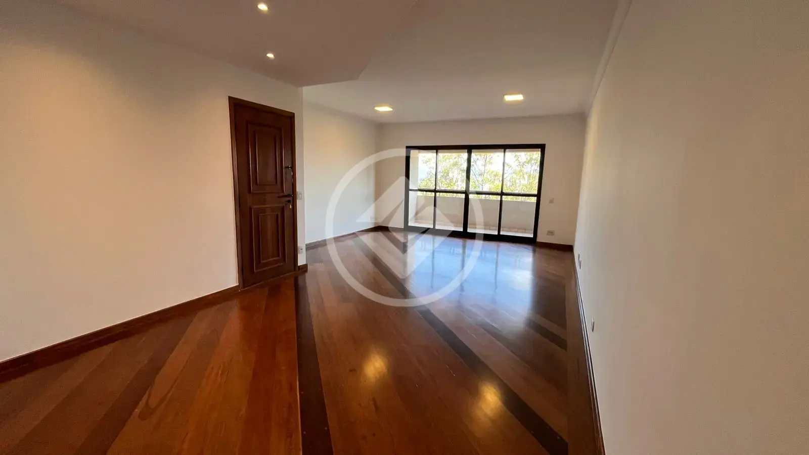 Apartamento para locação, 154m2, 4 quartos, 2 suites, 2 vagas, Alphaville