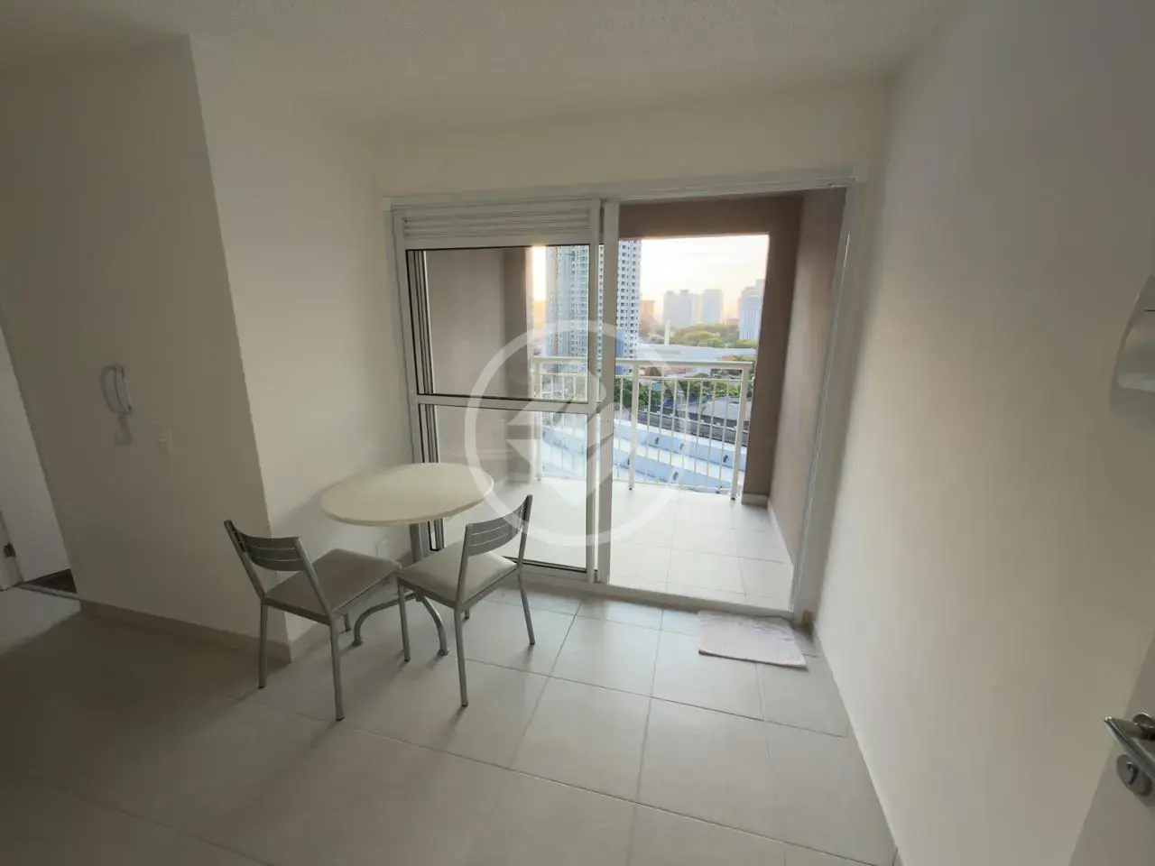 Apartamento 2 dormitórios próximo à Estação Barra Funda