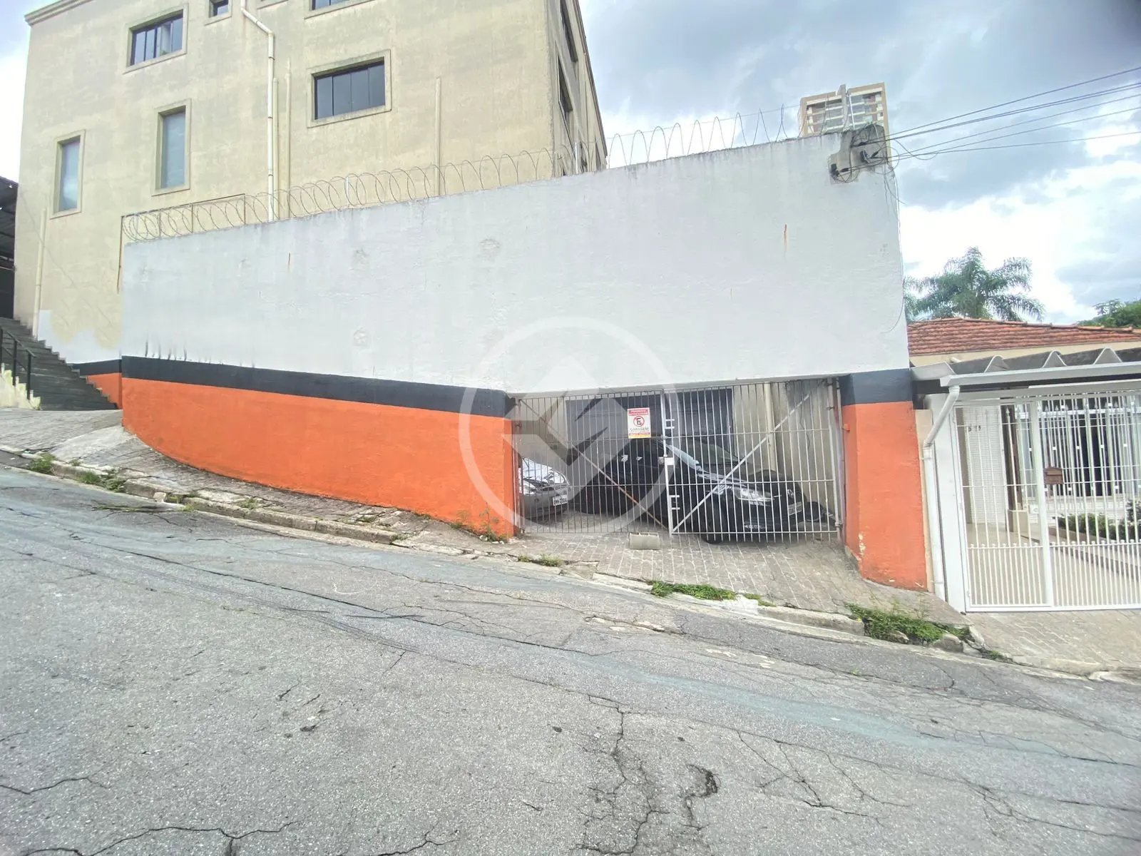 Prédio 8 quartos no Vila Butantã, São Paulo — foto 3 de 6
