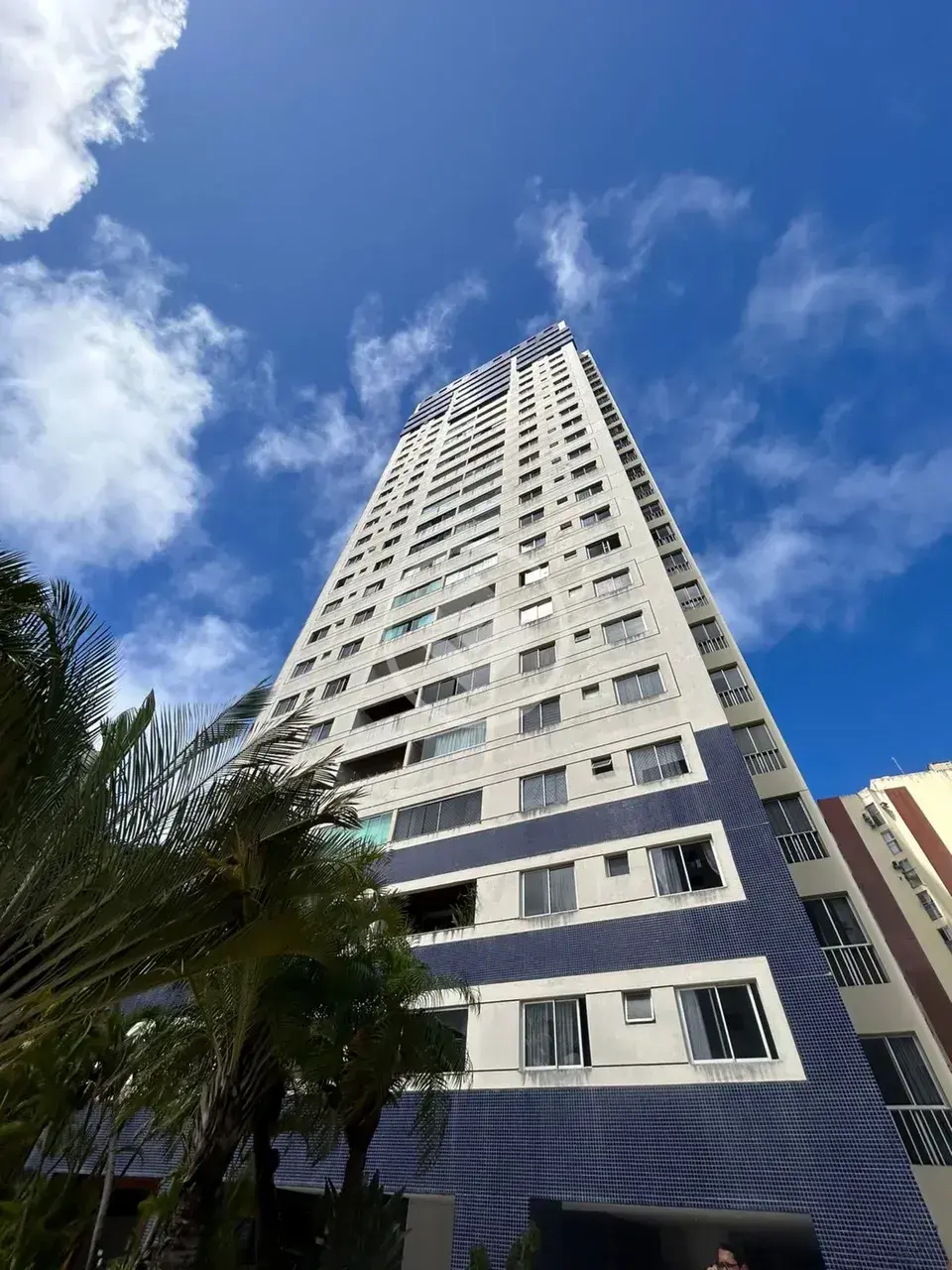 Apartamento 3/4(2 suítes) 110 m2 Pituba