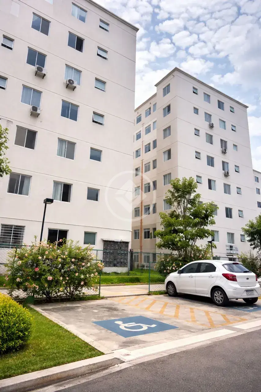 Apartamento 2/4 em frente ao Salvador Norte Shopping