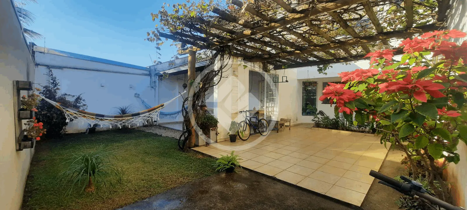 Sobrado 3 quartos no JARDIM HOLANDA, Uberlândia — foto 4 de 6