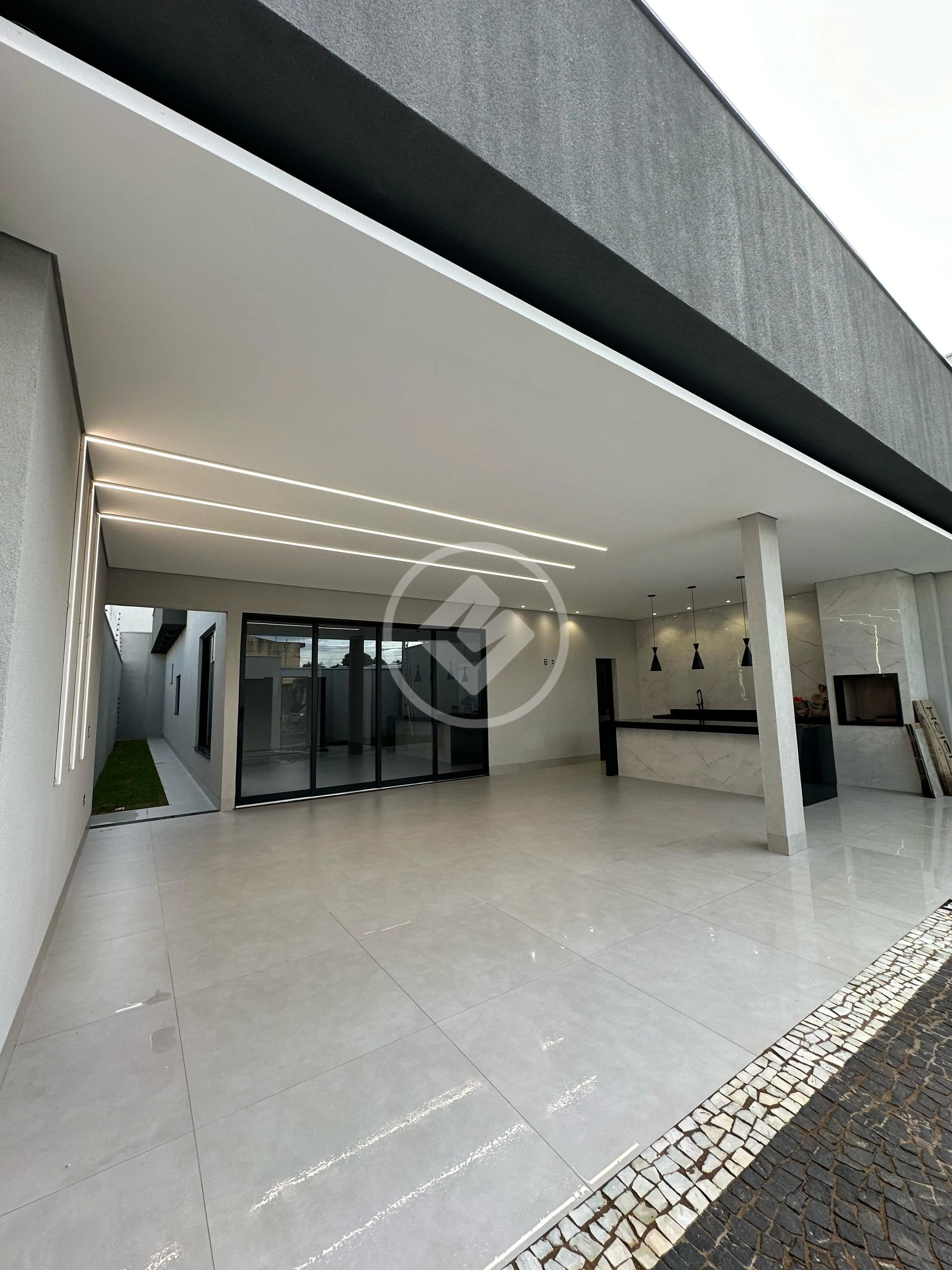 Casa Jardim Brasília, Uberlândia - MG — foto 1