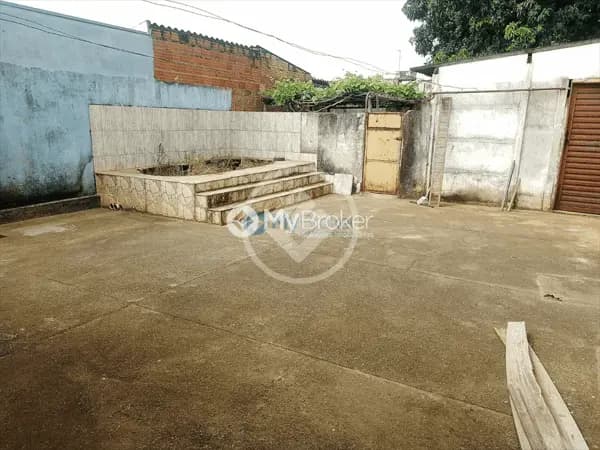 Casa 4 quartos no Presidente Roosevelt, Uberlândia — foto 3 de 6