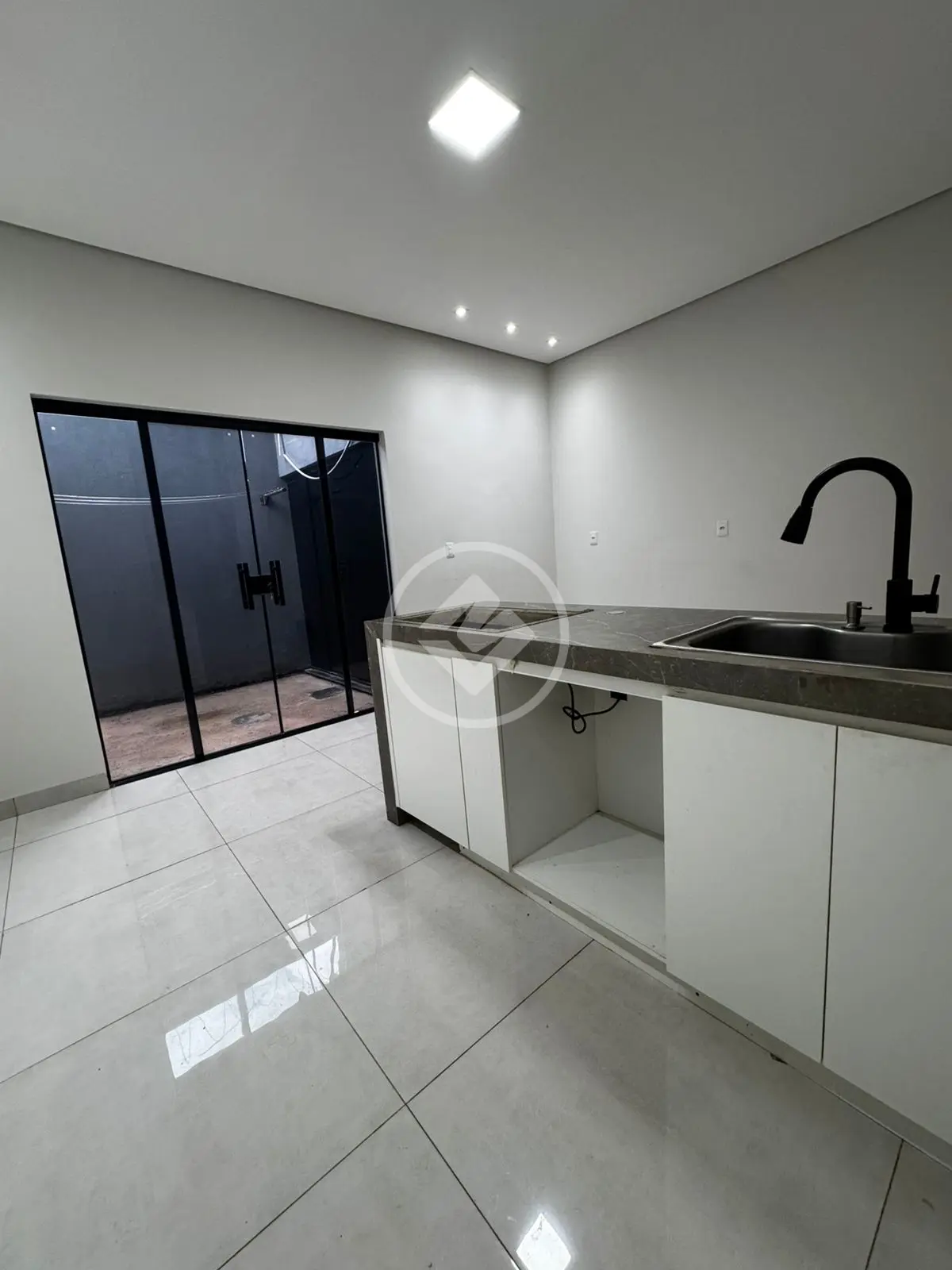 Sobrado 2 quartos no Aclimação, Uberlândia — foto 3 de 6