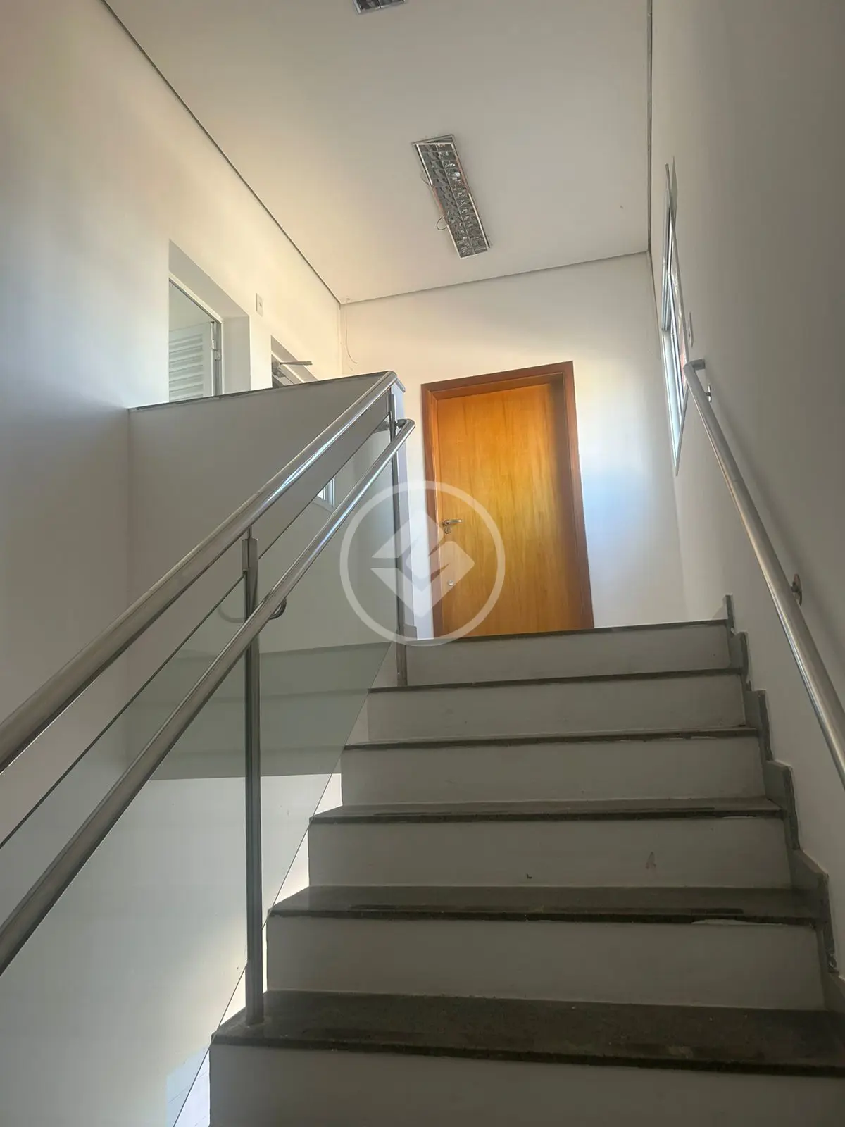 Sala Comercial no Segismundo Pereira, Uberlândia — foto 5 de 6