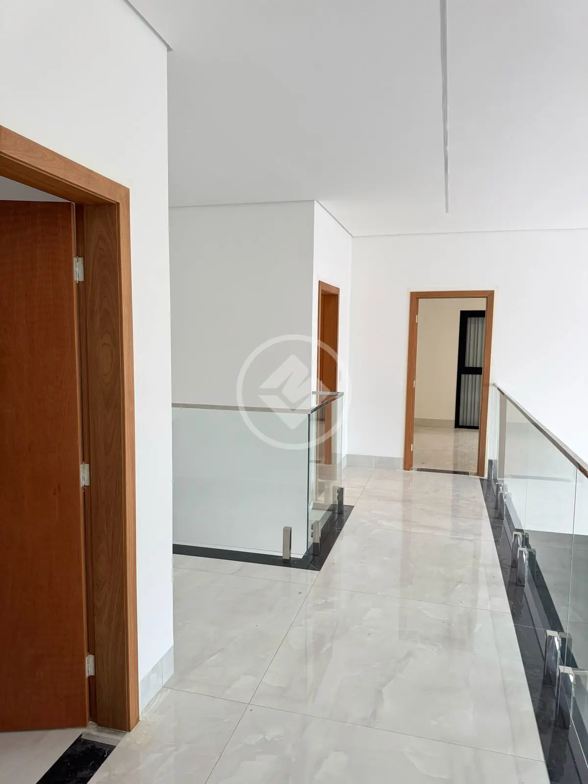 Sobrado Em Condomínio 4 quartos no Morada da Colina, Uberlândia — foto 5 de 6