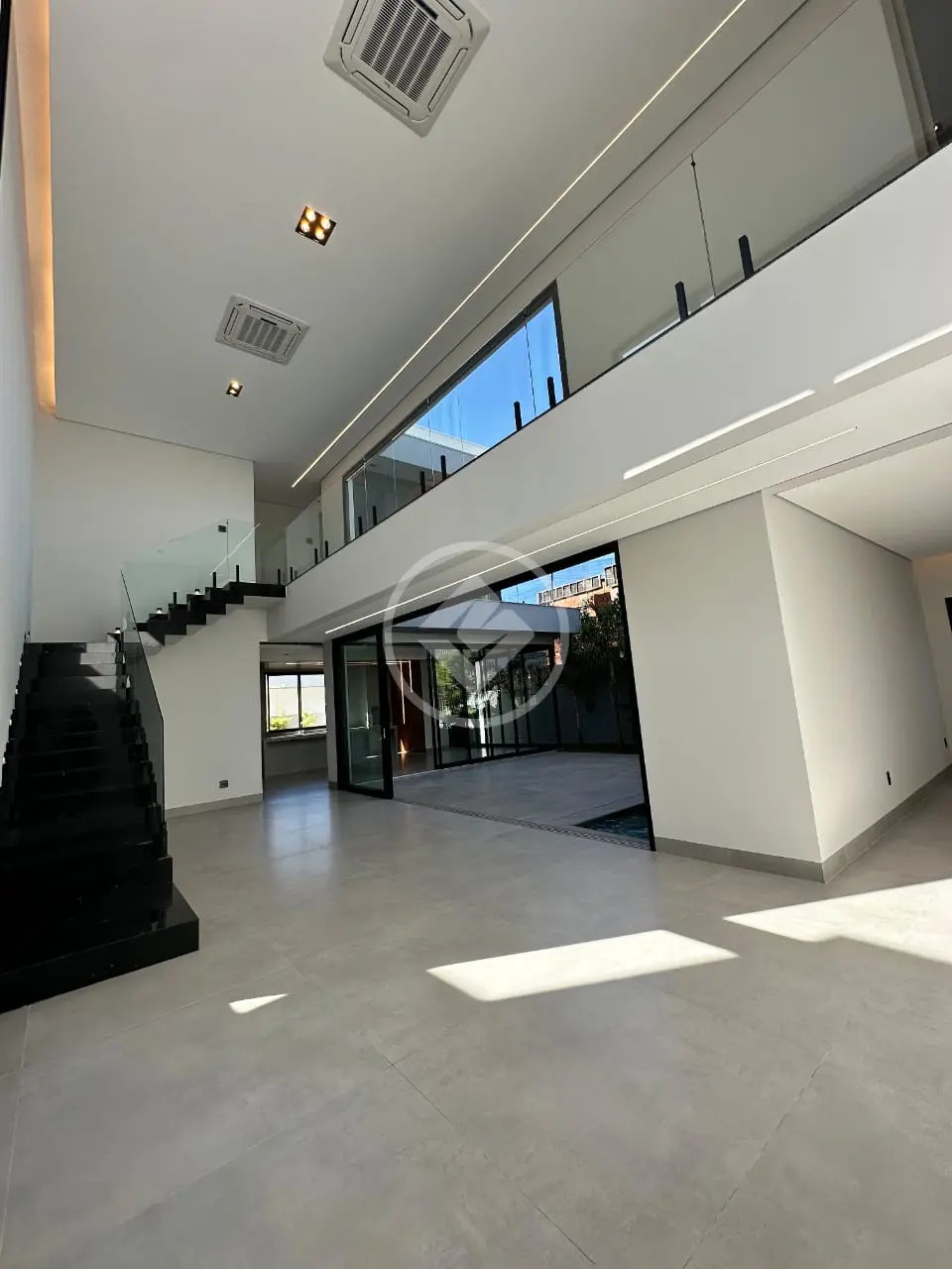 Casa Condomínio 5 quartos no Nova Uberlândia, Uberlândia — foto 4 de 6