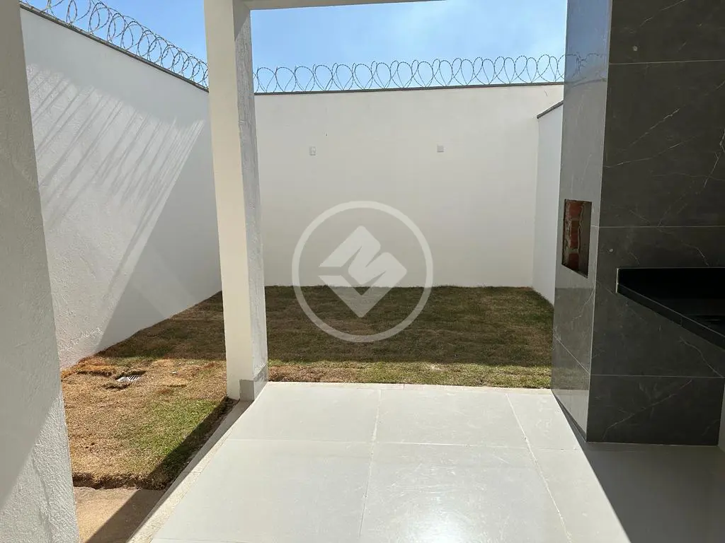 Sobrado Novo Mundo, Uberlândia - MG — foto 1