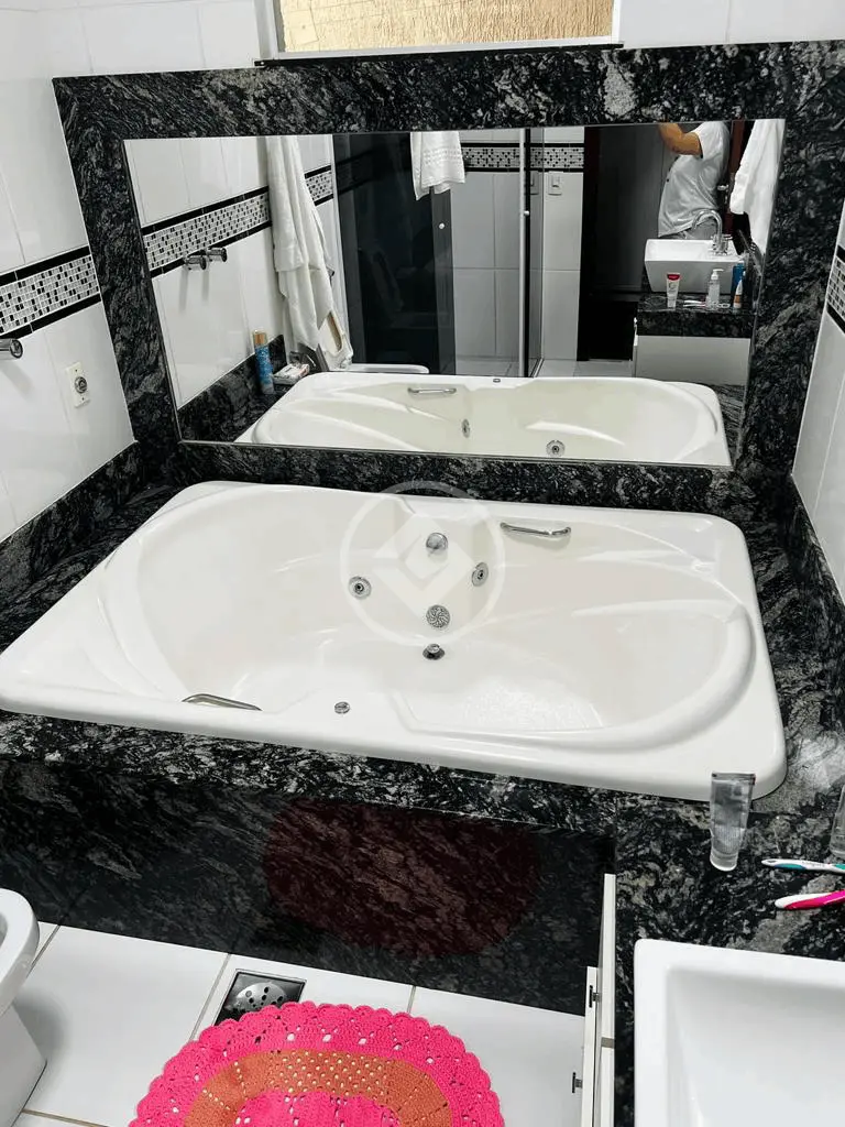 Casa Jardim Patrícia, Uberlândia - MG — foto 1