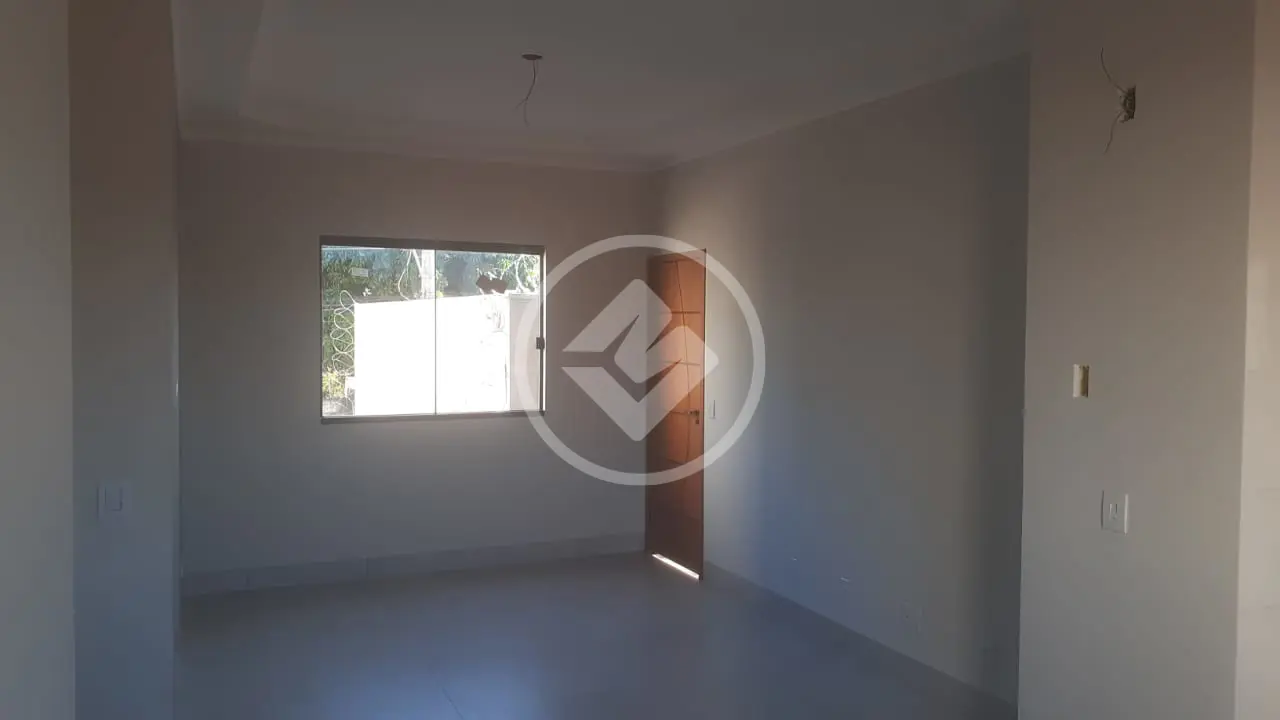Apartamento à Venda com 3 Quartos, sendo 1 Suíte - 85m² - Presidente Roosevelt - Uberlândia/MG