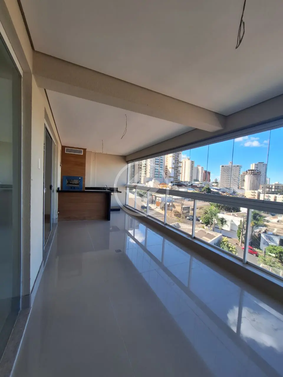 Apartamento à Venda com 3 Quartos, sendo 3 Suítes - 163m² - Lidice- Uberlândia/MG