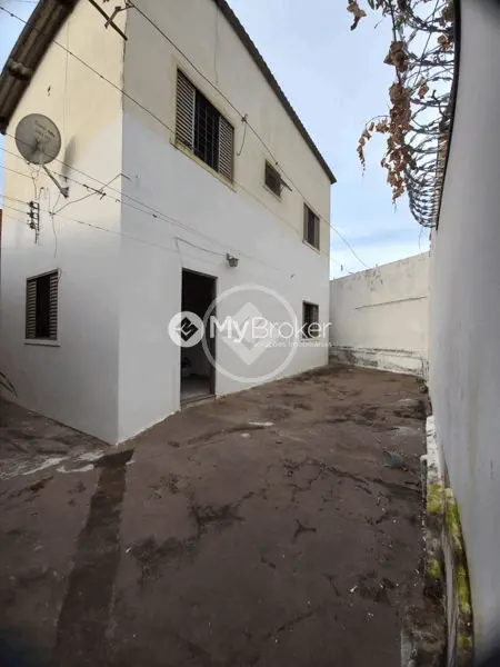 Casa 3 quartos no Martins, Uberlândia — foto 3 de 4