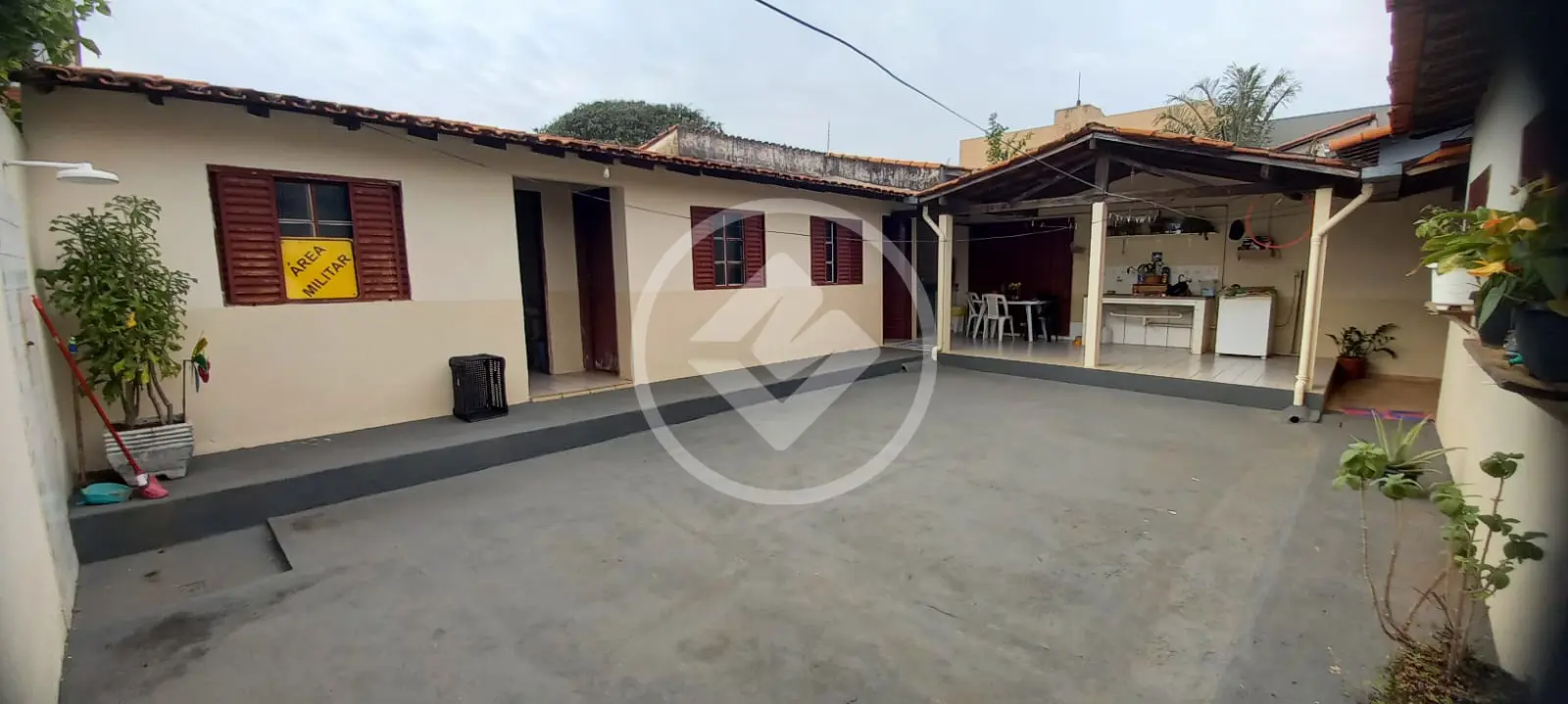Casa 3 quartos no Santa Mônica, Uberlândia — foto 3 de 6