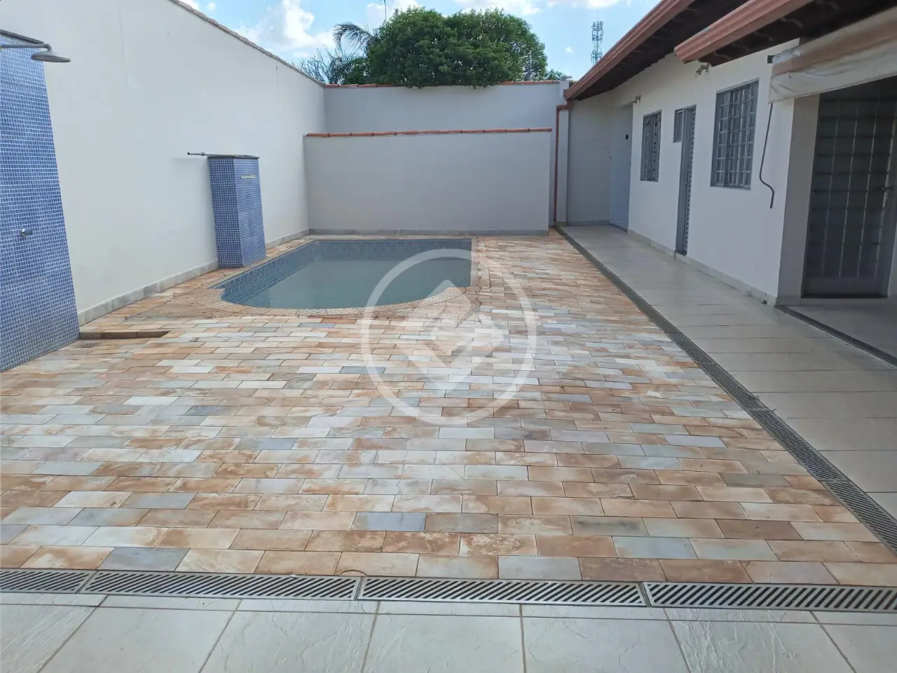 Casa à Venda com 3 Quartos, sendo 3 Suítes - 420 m² - Custódio Pereira - Uberlândia/MG