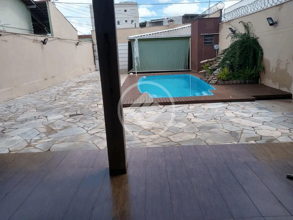 Sobrado 3 quartos no Daniel Fonseca, Uberlândia — foto 3 de 6