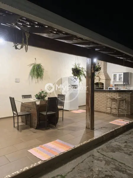 Casa 3 quartos no Luizote de Freitas, Uberlândia — foto 3 de 6