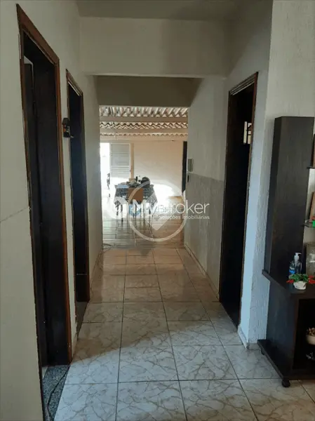 Casa 4 quartos no Presidente Roosevelt, Uberlândia — foto 4 de 6